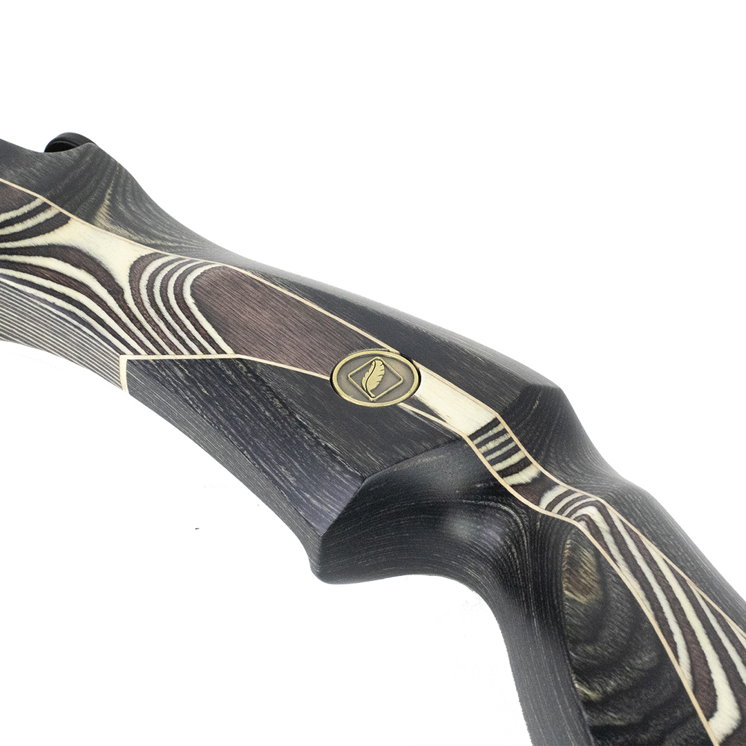 White Feather Fieldbow Handle Woodpecker – Bild 4